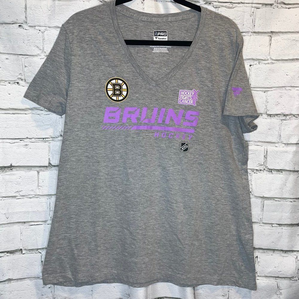 Fanatics Boston Bruins Hockey Fights Cancer Tee | Gray/Purple | Women's XXL